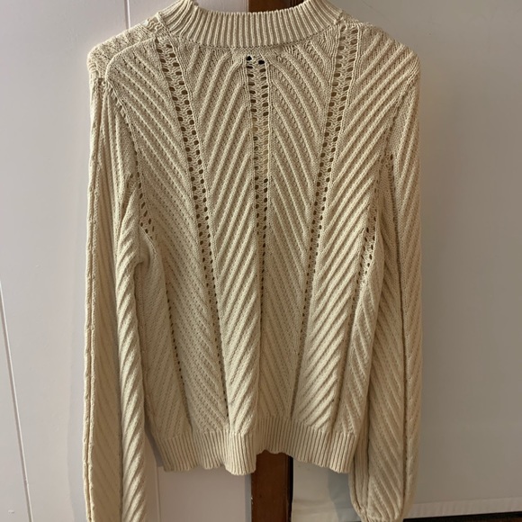 F21 Sweater w/ Balloon Sleeves - NWT - Picture 2 of 4